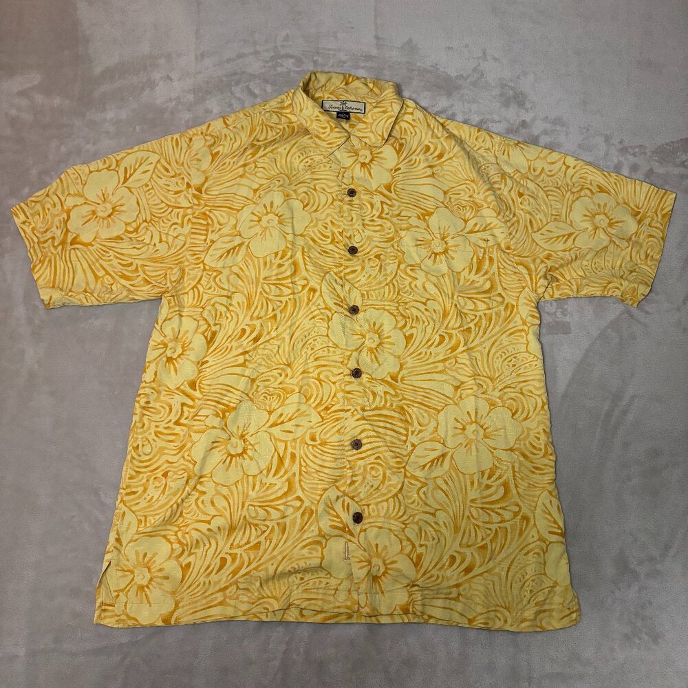 Tommy Bahama 100% Silk Shirt Men's Small Yellow Floral Hawaiian Short Sleeve Rlx